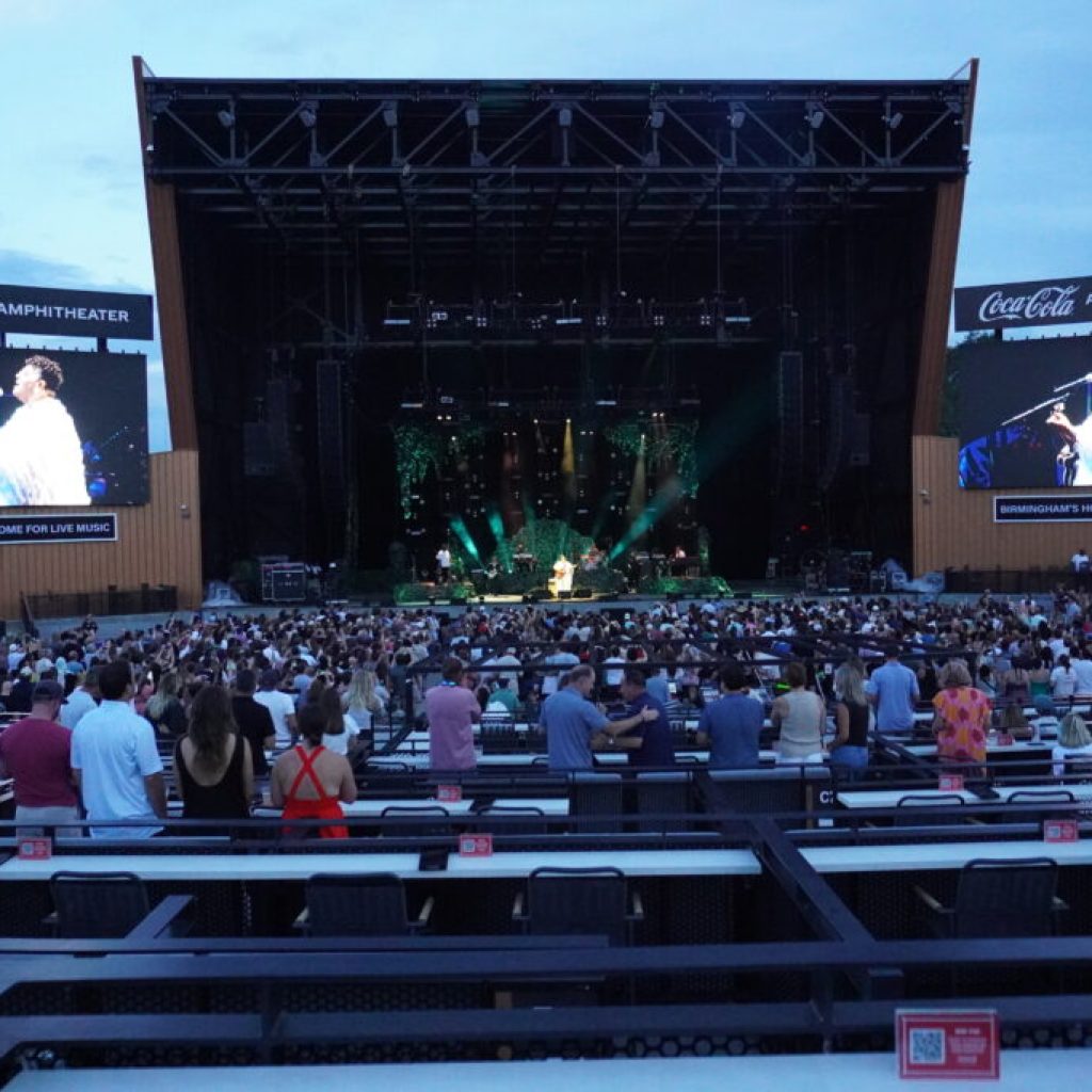 New indoor venue to open next to amphitheater in Birmingham New indoor venue to open next to amphitheater in Birmingham