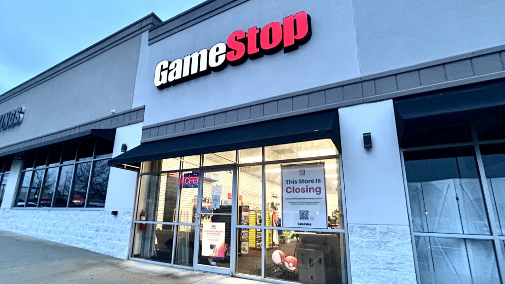 3 GameStop locations closing in Alabama this week