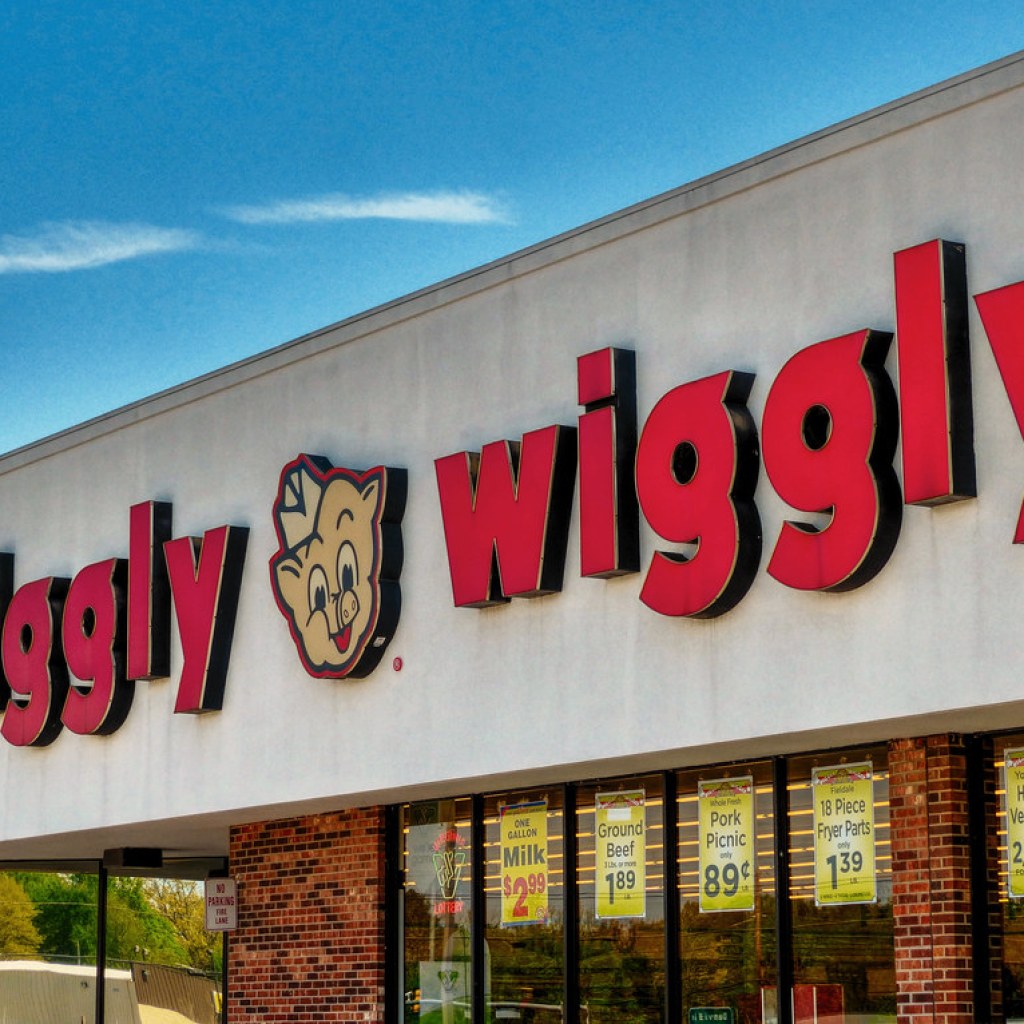 New Piggly Wiggly location opens at former Winn-Dixie in Wetumpka New Piggly Wiggly location opens at former Winn-Dixie in Wetumpka