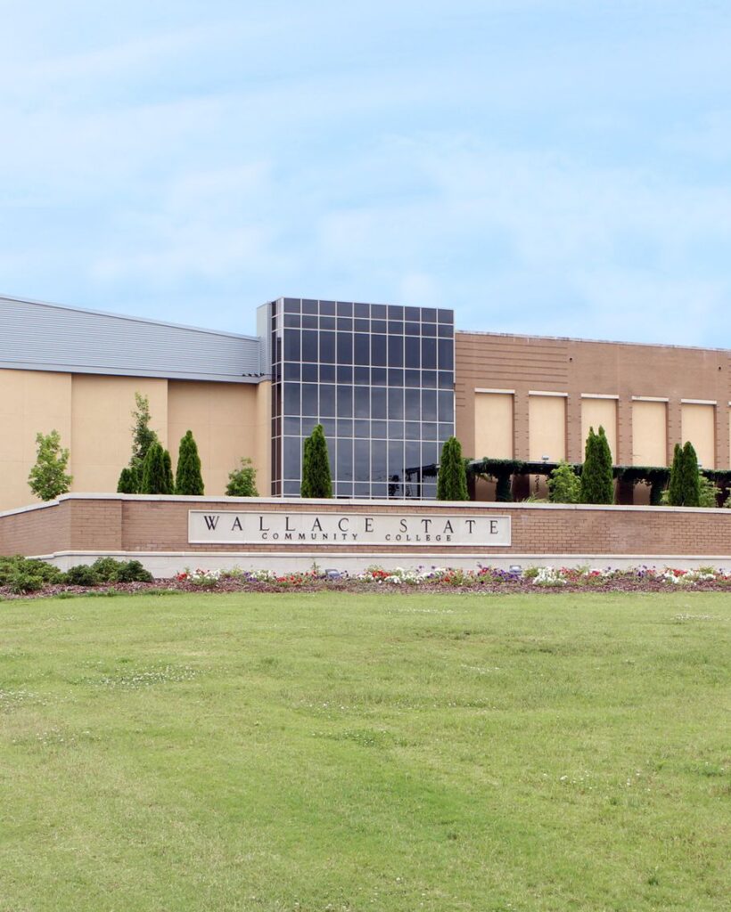 WalletHub ranks top 10 community colleges in Alabama WalletHub ranks top 10 community colleges in Alabama