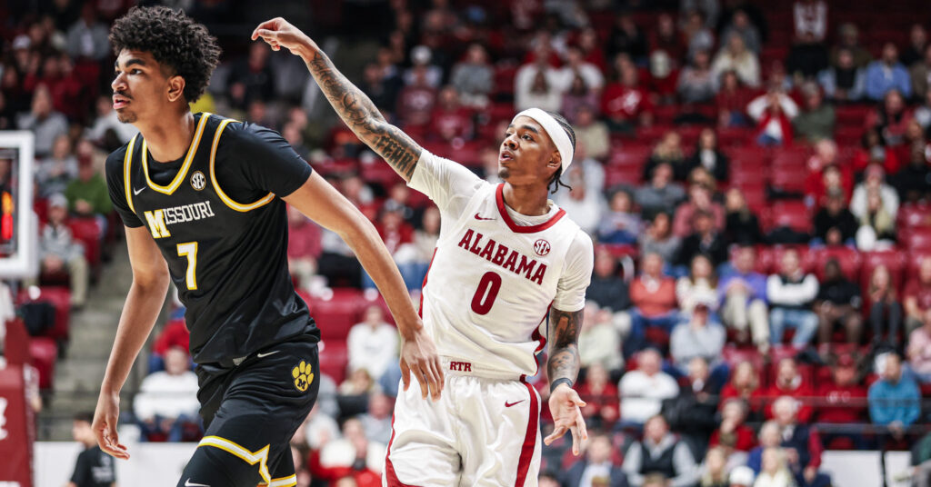 Alabama, Auburn enter rivalry matchup unranked for first time since 2021