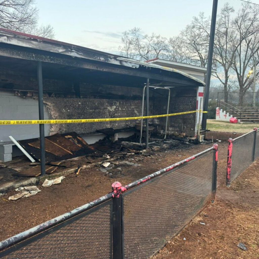 Local restaurant gets new uniforms for Talladega High School after dugout fire Local restaurant gets new uniforms for Talladega High School after dugout fire