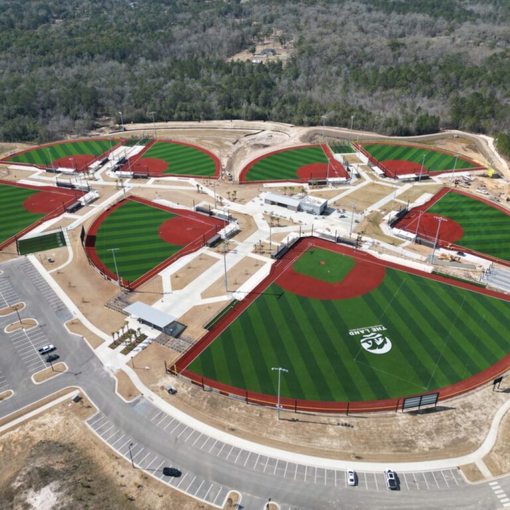 Saraland opens final phase of M sports complex Saraland opens final phase of M sports complex