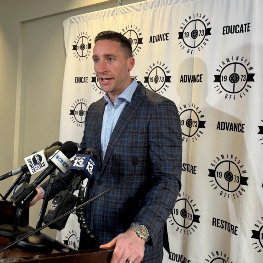 Auburn coach Steven Pearl on Charles Bediako: ‘All Nate is trying to do is win basketball games’ Auburn coach Steven Pearl on Charles Bediako: ‘All Nate is trying to do is win basketball games’