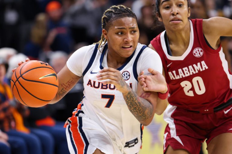 Alabama, Auburn women start SEC Tournament runs Wednesday Alabama, Auburn women start SEC Tournament runs Wednesday