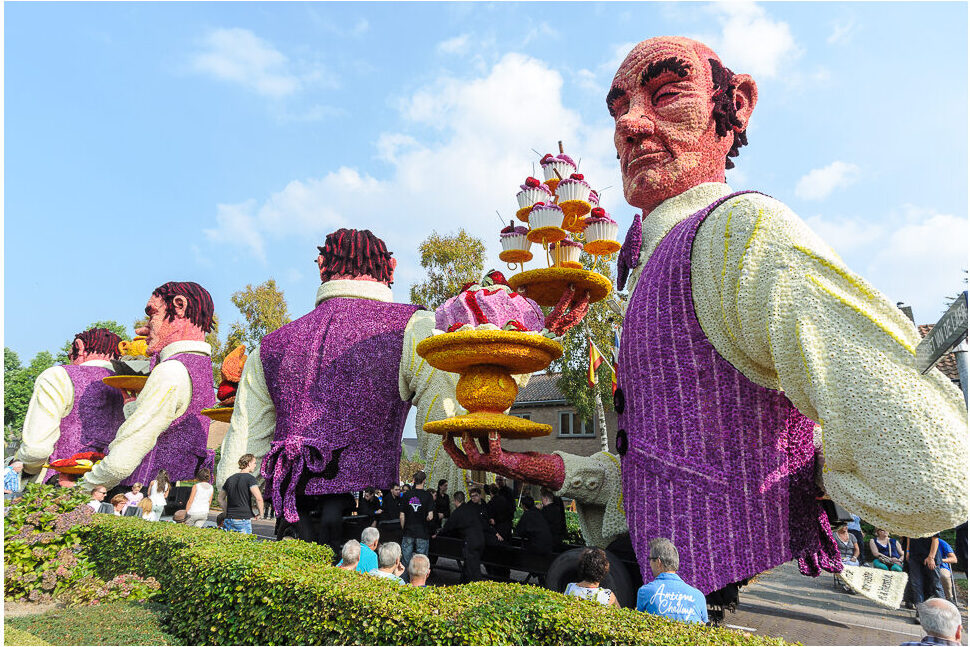 Alabama high school band to be first American band at world’s largest flower parade