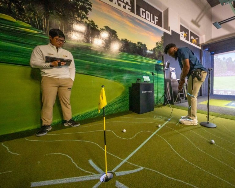 Alabama State unveils new on-campus golf clubhouse Alabama State unveils new on-campus golf clubhouse