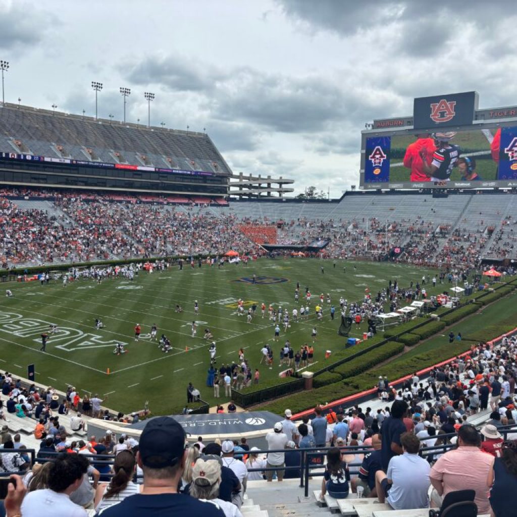 Auburn A‑Day 2026: Alex Golesh makes his debut at Jordan‑Hare Auburn A‑Day 2026: Alex Golesh makes his debut at Jordan‑Hare