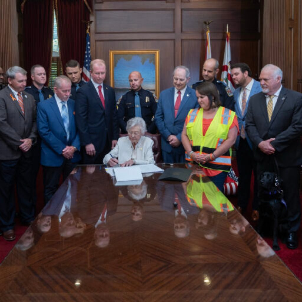 Speeding in an AL highway work zone? Technology will ticket you Speeding in an AL highway work zone? Technology will ticket you