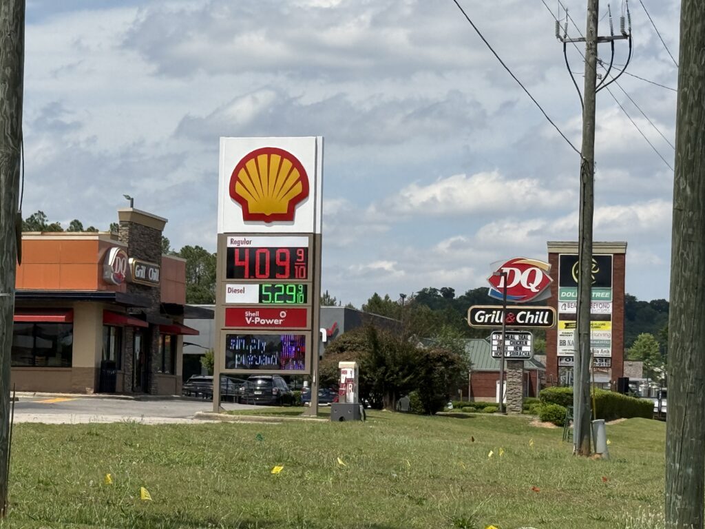 Alabama ranks 7th least expensive gas market ahead of Labor Day weekend Alabama ranks 7th least expensive gas market ahead of Labor Day weekend