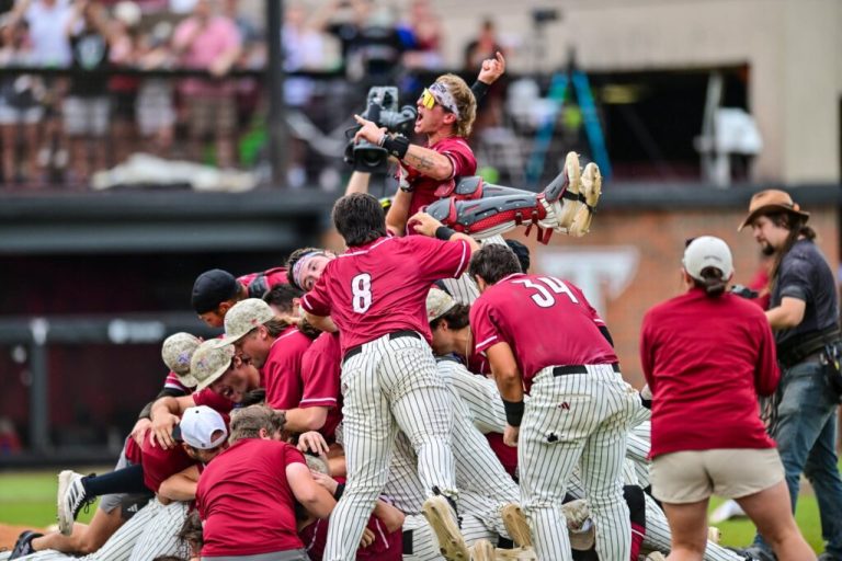 Alabama, Troy secure spots in College World Series: Full schedule + what to know Alabama, Troy secure spots in College World Series: Full schedule + what to know