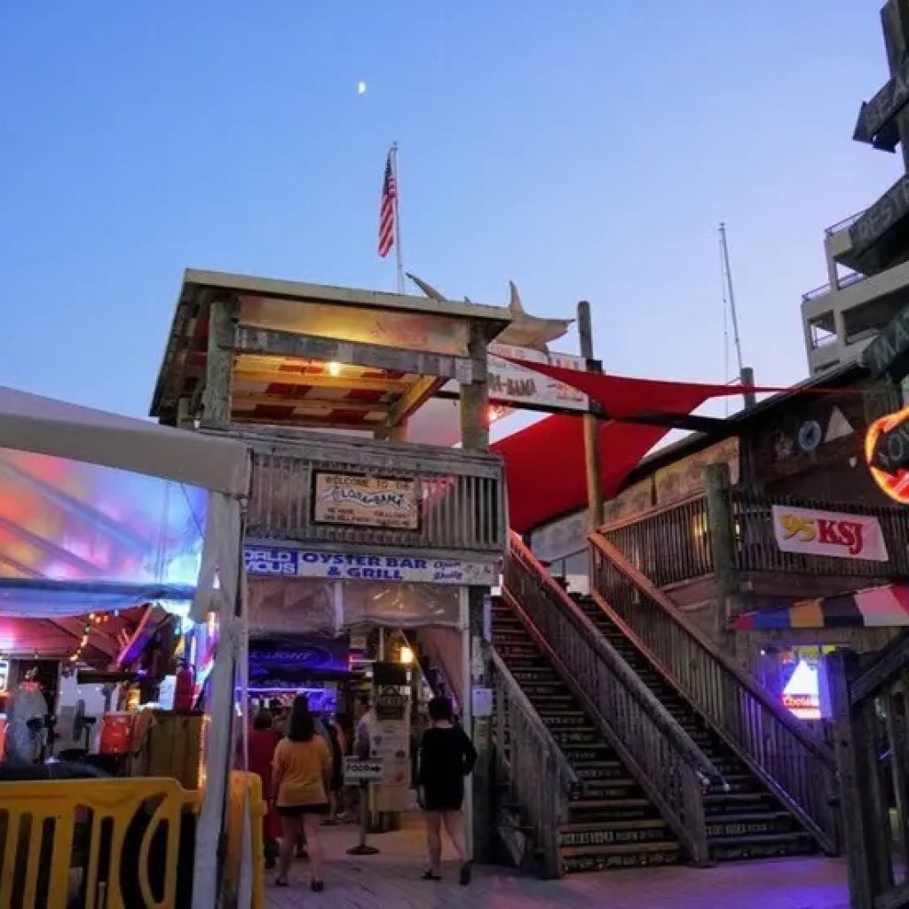 Popular Gulf Coast spot named to USA Today’s 10Best beach bars Popular Gulf Coast spot named to USA Today’s 10Best beach bars