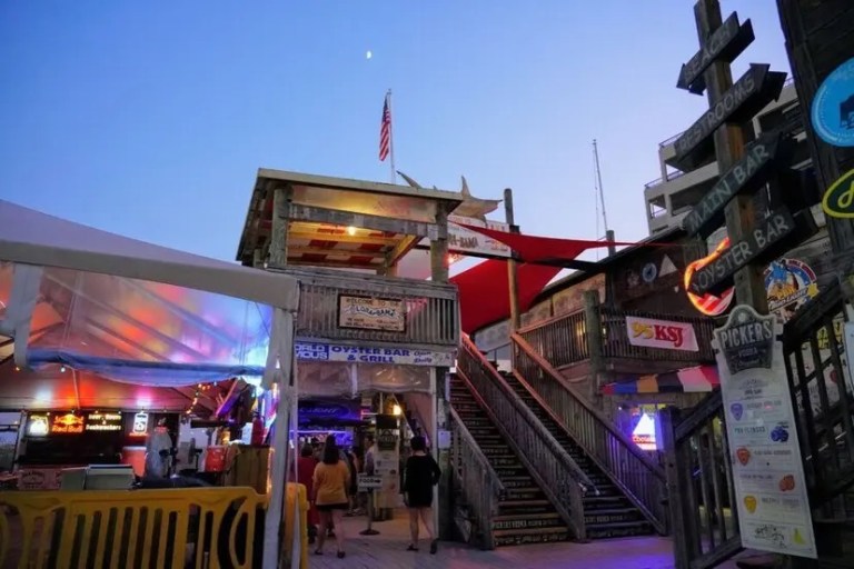 Popular Gulf Coast spot named to USA Today’s 10Best beach bars Popular Gulf Coast spot named to USA Today’s 10Best beach bars