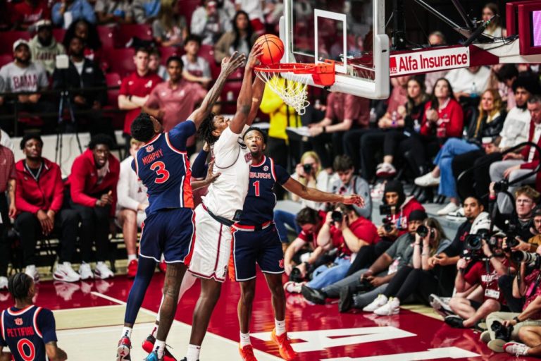 Alabama, Auburn men’s basketball to play rare preseason exhibition in Birmingham Alabama, Auburn men’s basketball to play rare preseason exhibition in Birmingham