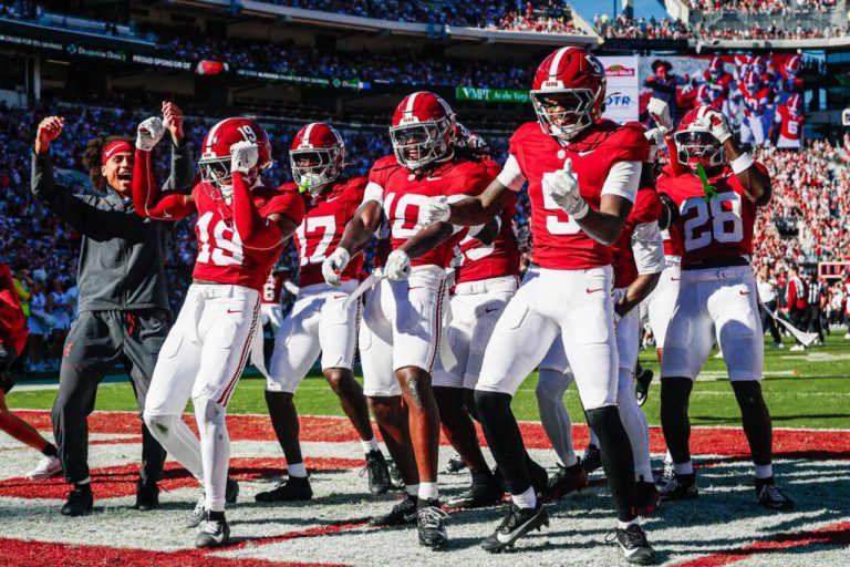 Alabama moves back into top 10 ahead of first College Football Playoff rankings Alabama moves back into top 10 ahead of first College Football Playoff rankings