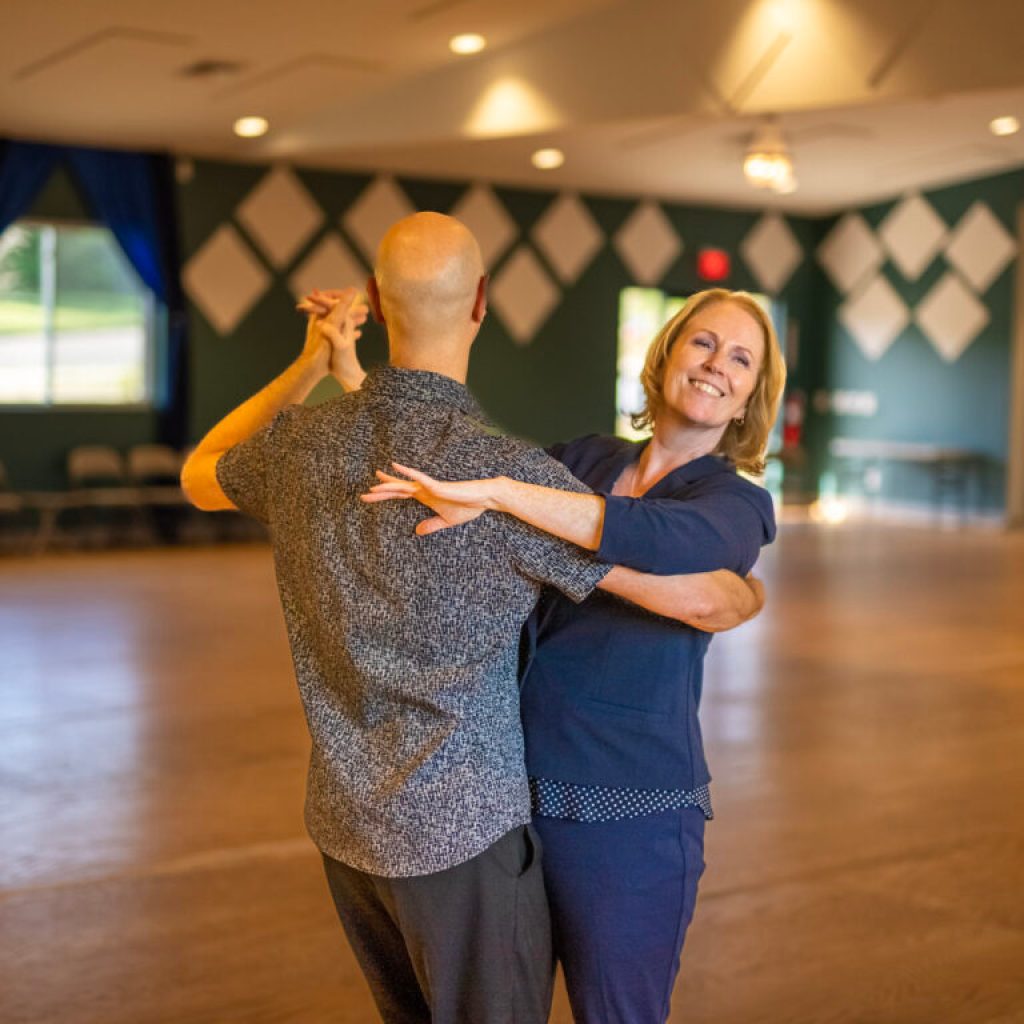 Time management expert: how this Alabama mom works full time, gets her master’s + ballroom dances Time management expert: how this Alabama mom works full time, gets her master’s + ballroom dances