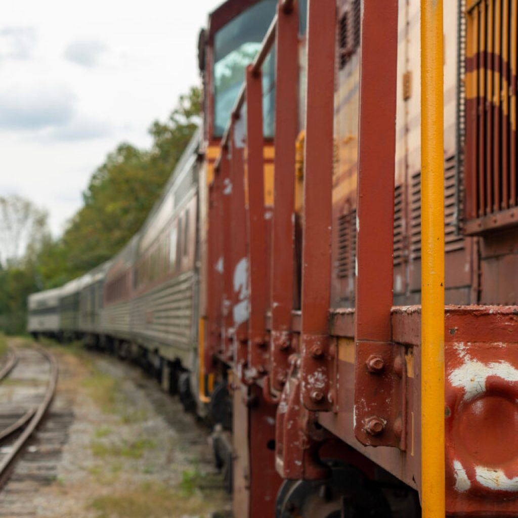 Passenger rail service from Huntsville? City approves new study Passenger rail service from Huntsville? City approves new study