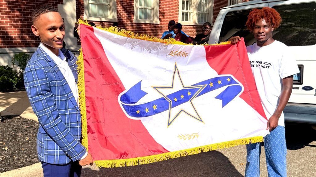 Jeremiah Treece’s petition + Joshua Gordon’s design unite for new Montgomery flag debut Jeremiah Treece’s petition + Joshua Gordon’s design unite for new Montgomery flag debut