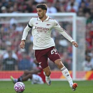 Arsenal Star Kai Havertz Undergoes Knee Surgery: Weeks, Not Months, Expected Arsenal Star Kai Havertz Undergoes Knee Surgery: Weeks, Not Months, Expected