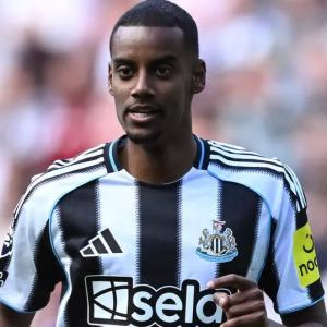 Liverpool’s Staggering £130M Isak Bid and Guehi Transfer Deadline Push Liverpool’s Staggering £130M Isak Bid and Guehi Transfer Deadline Push
