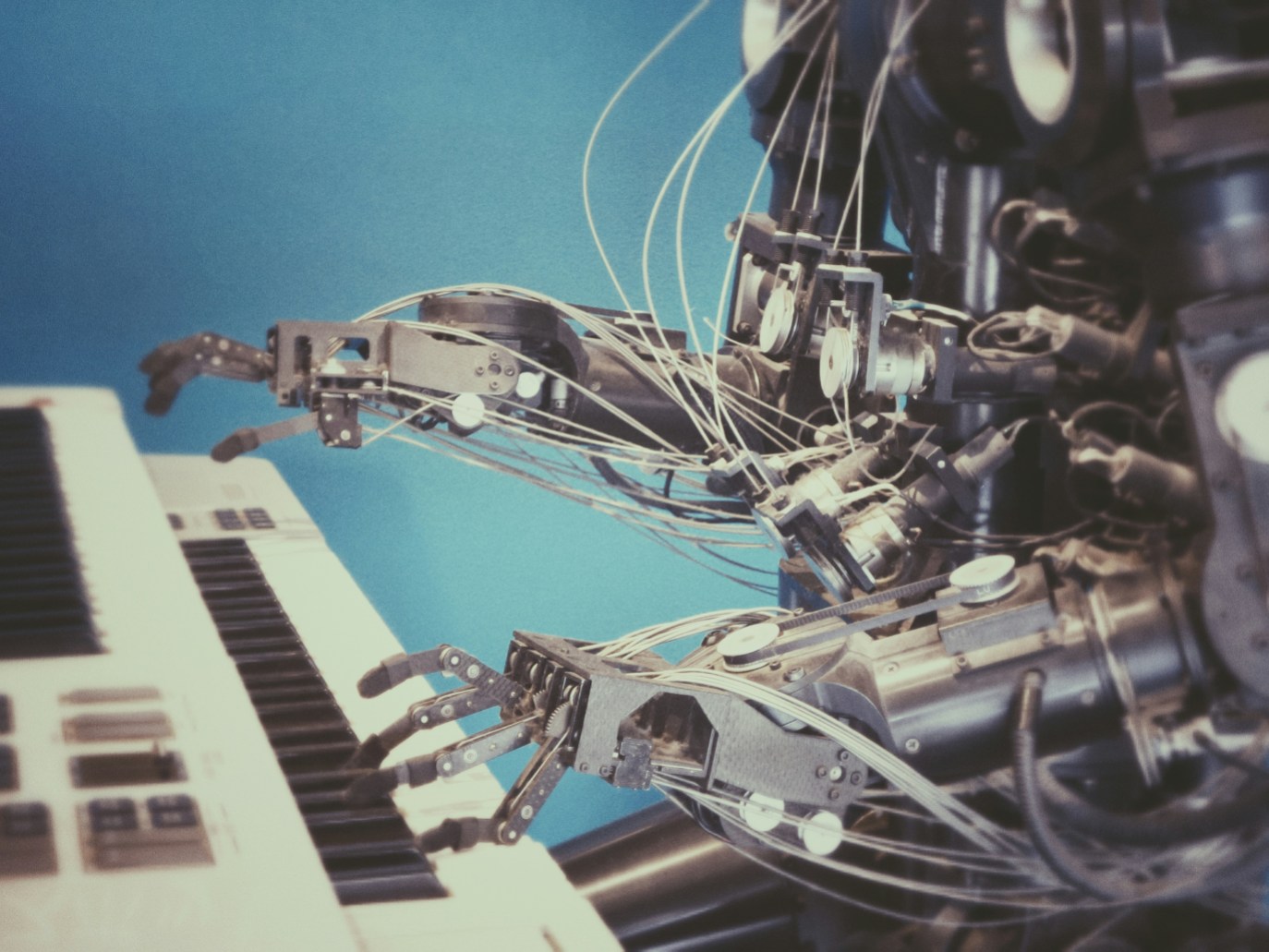 Your Next Favorite Song Might Be Composed by an Algorithm Your Next Favorite Song Might Be Composed by an Algorithm