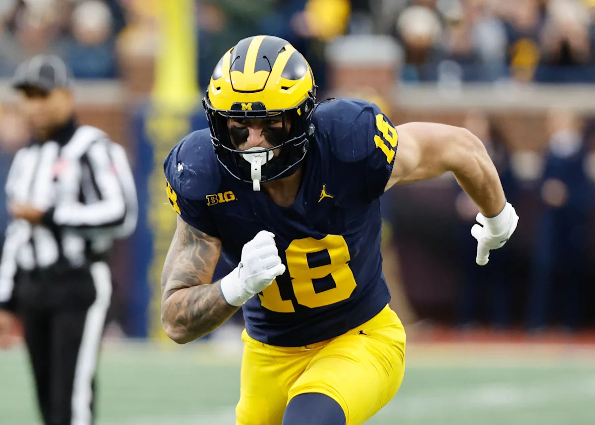 Could Rookie TEs Warren and Loveland Be Your Next Fantasy Sleepers? Could Rookie TEs Warren and Loveland Be Your Next Fantasy Sleepers?