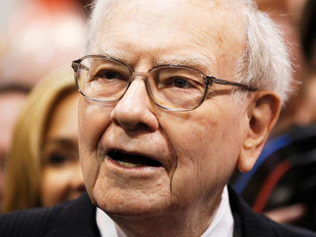 Warren Buffett’s Preferred Valuation Indicator Signals Caution for Stocks