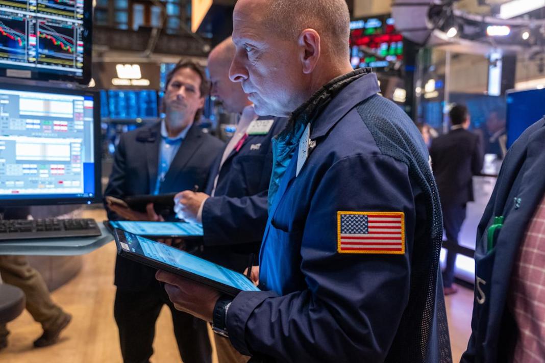 Stocks remain steady as Dow Jones Industrial Average sets sights on reaching 40,000