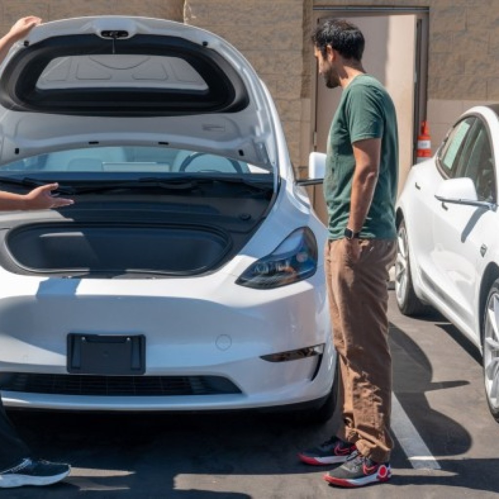 Prices for used Teslas drop in US and Britain Prices for used Teslas drop in US and Britain