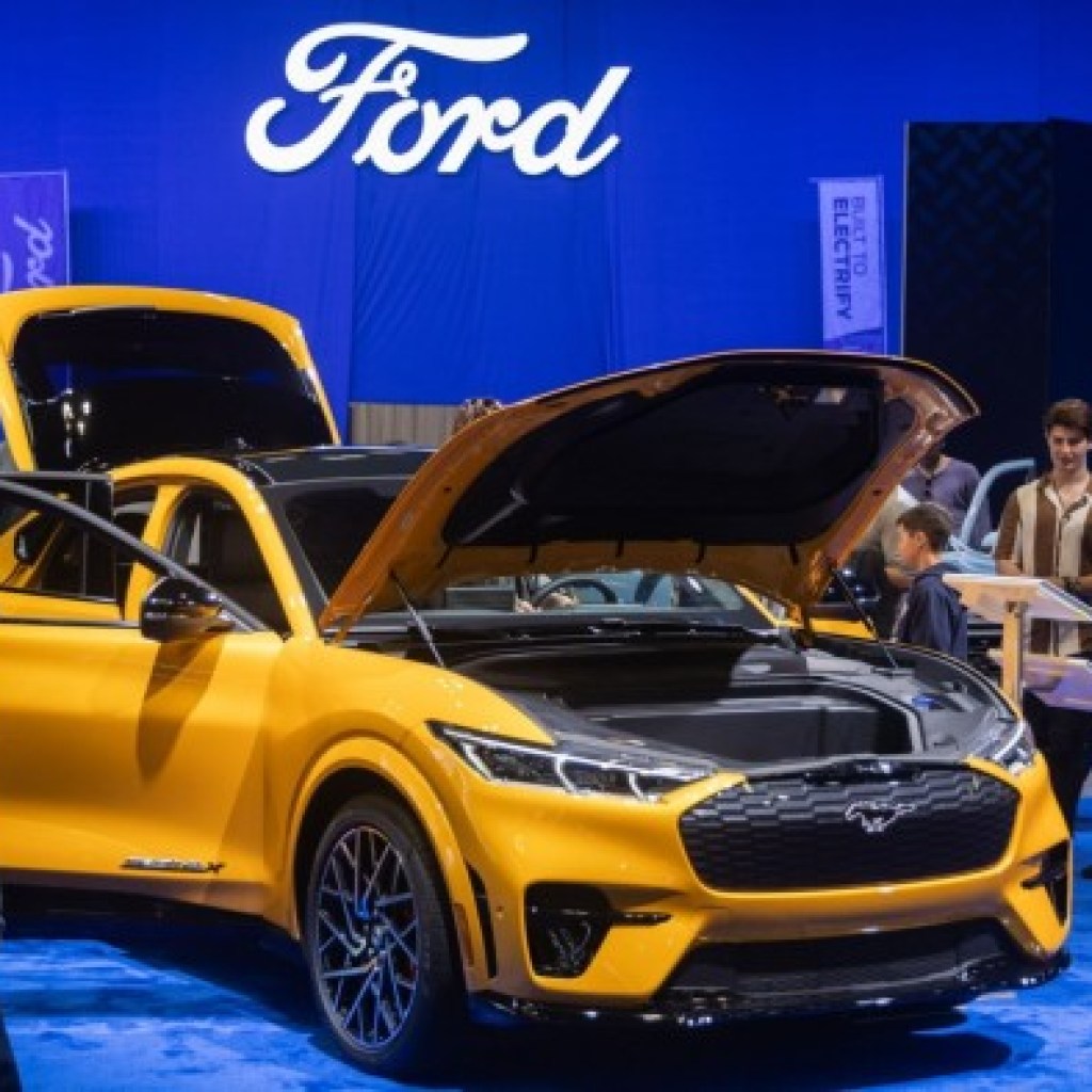 Ford expects .5bn profit hit from Trump tariffs Ford expects .5bn profit hit from Trump tariffs