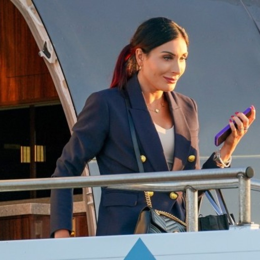 Donald Trump fires national security officials after activist alleges disloyalty Donald Trump fires national security officials after activist alleges disloyalty