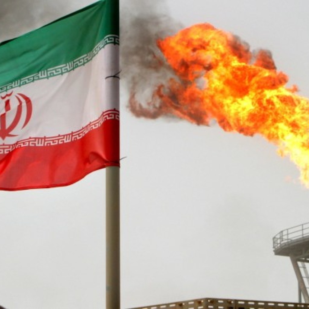 US places sanctions on Chinese refinery over Iran oil purchases US places sanctions on Chinese refinery over Iran oil purchases