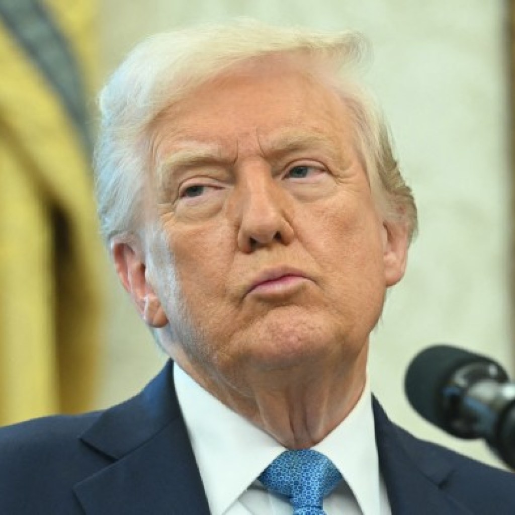 Stocks gain after Trump soothes Fed independence worries Stocks gain after Trump soothes Fed independence worries