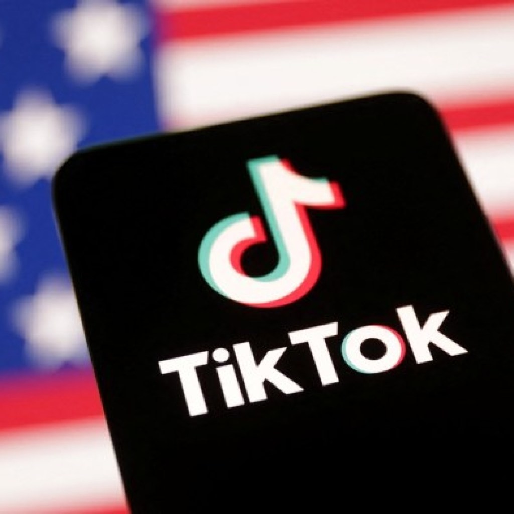 Trump extends deadline for TikTok deal Trump extends deadline for TikTok deal