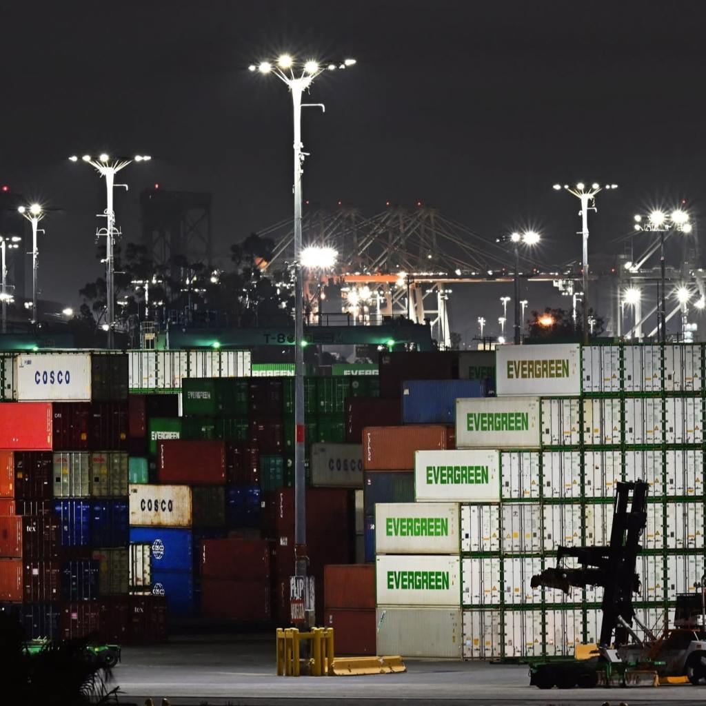 Corporate America puts Wall Street on alert over damage from trade war Corporate America puts Wall Street on alert over damage from trade war