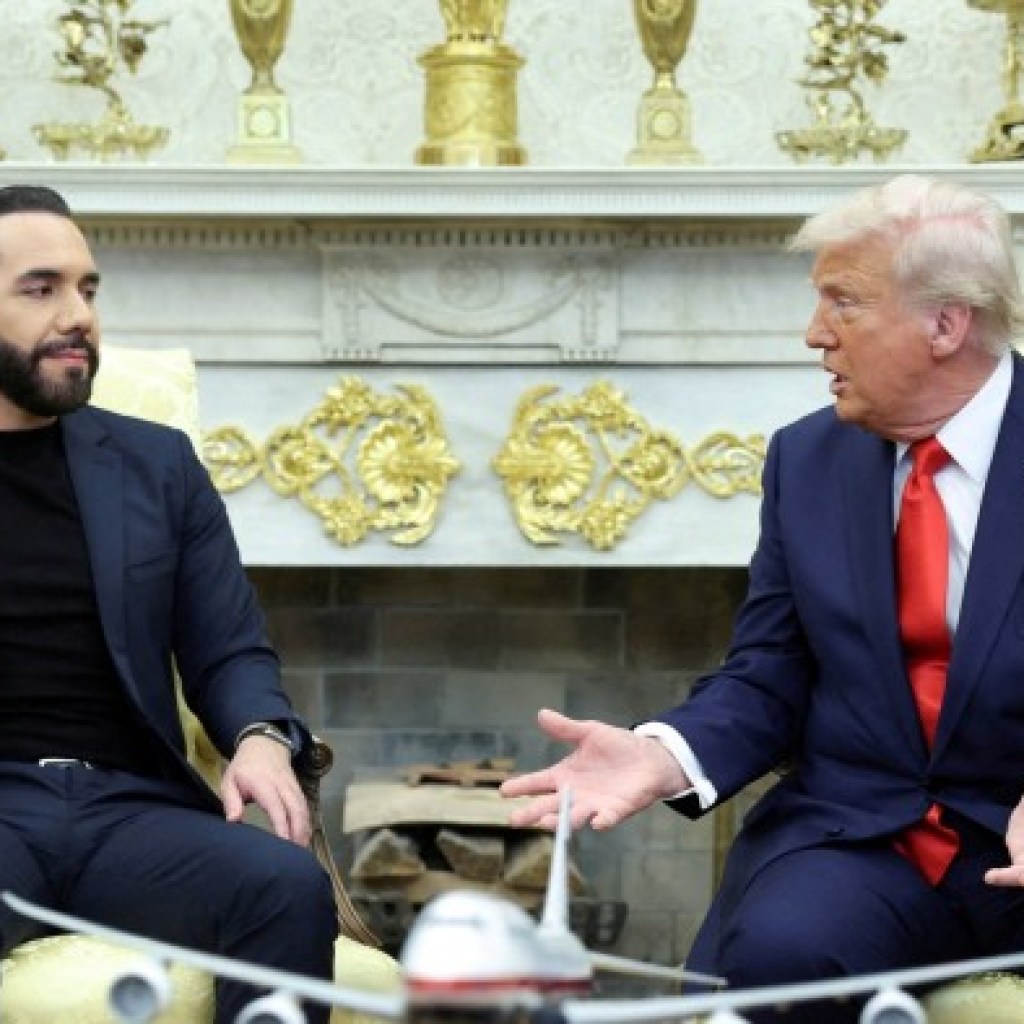 El Salvador offers to swap Venezuelan US deportees for political prisoners El Salvador offers to swap Venezuelan US deportees for political prisoners