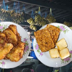 Resep Mantap: Pisang Goreng Kopi Klotok Renyah Gurih Resep Mantap: Pisang Goreng Kopi Klotok Renyah Gurih