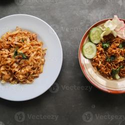 Resep Mie Goreng Tek Tek: Pedas Gurih Menggugah Selera Resep Mie Goreng Tek Tek: Pedas Gurih Menggugah Selera