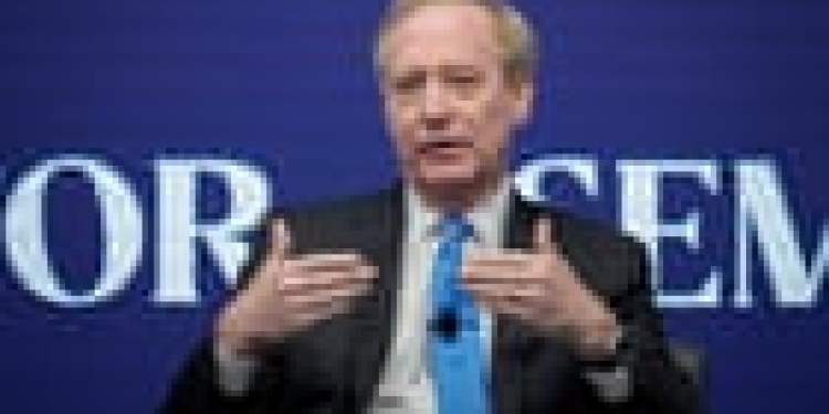 „Microsoft“ prezidentas teigia, kad „Deepfake“ yra didžiausias susirūpinimas dirbtiniu intelektu „Microsoft“ prezidentas teigia, kad „Deepfake“ yra didžiausias susirūpinimas dirbtiniu intelektu