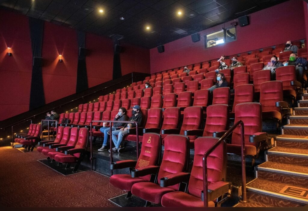 Los cines AMC lanzarán "Miércoles con 50% de descuento" este verano Los cines AMC lanzarán "Miércoles con 50% de descuento" este verano