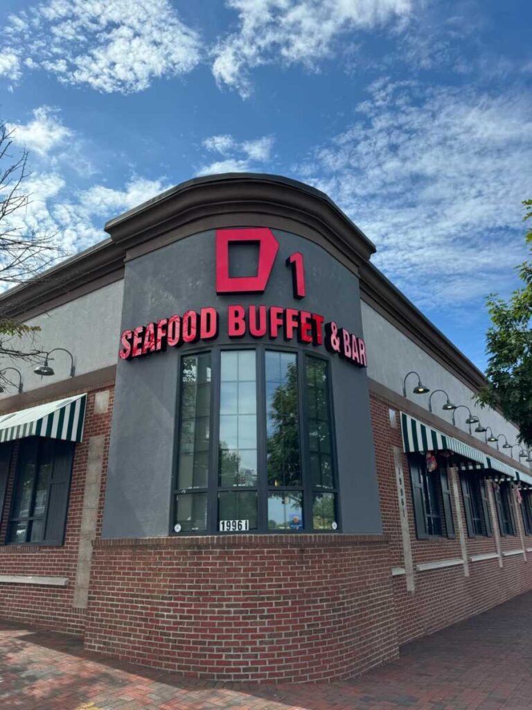 El buffet libre de mariscos cierra después de seis meses El buffet libre de mariscos cierra después de seis meses