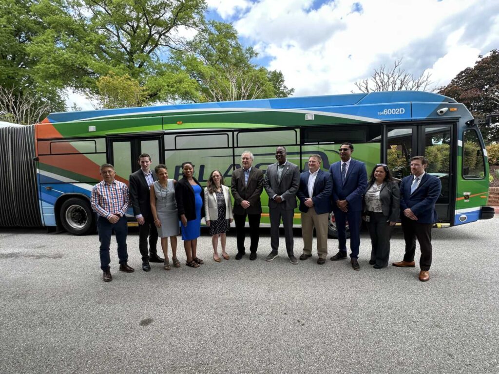 Los condados de Montgomery y Howard se asocian para extender el servicio BRT Flash de la US 29 para 2026 Los condados de Montgomery y Howard se asocian para extender el servicio BRT Flash de la US 29 para 2026