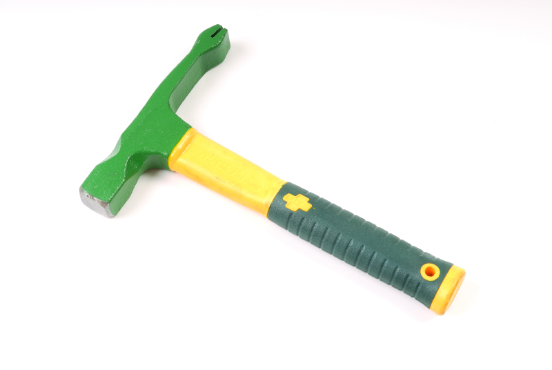 Lasher – Scutch Hammer Suregrip Handle – 800g