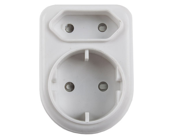 Nexus – Plug Adaptor – White