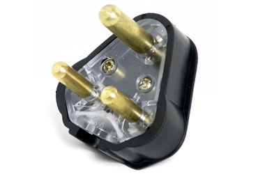 Plug Top 16Amp 3-Pin Black H/D Rubber