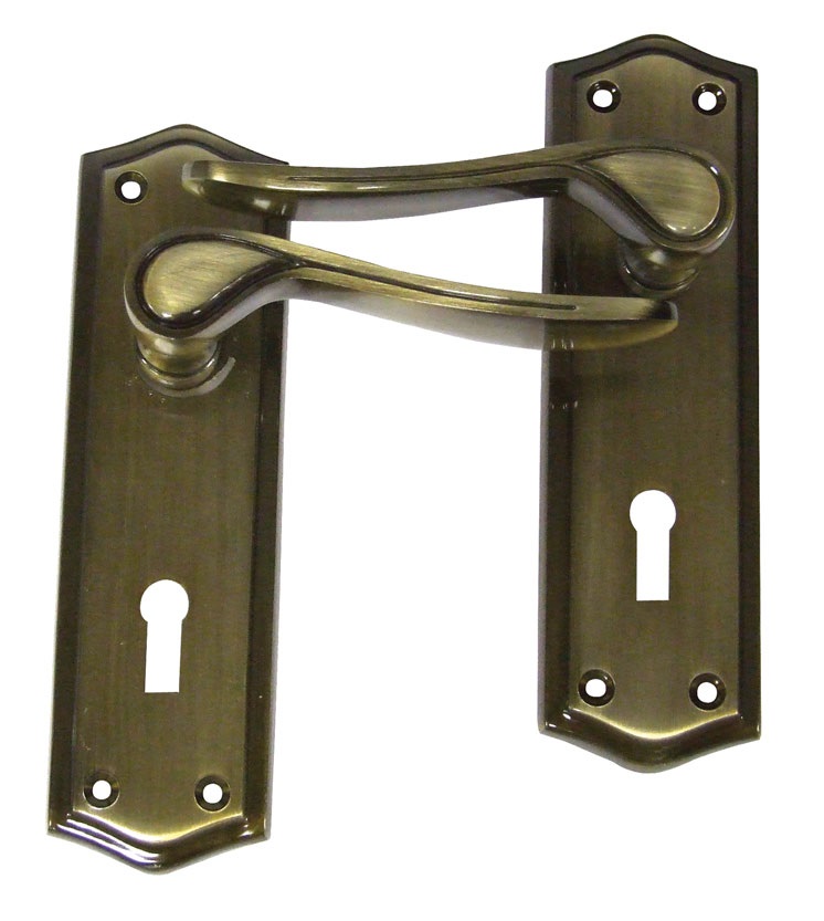 Cabinet Shop – Lockset – 3 Lever