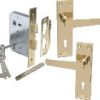 Mackie Lock Set 2L Vic Str Mackie Lock Set 2L Vic Str