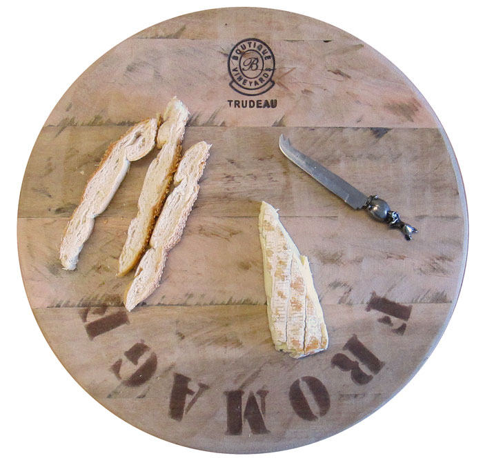 Fromage Large Round Serving Board