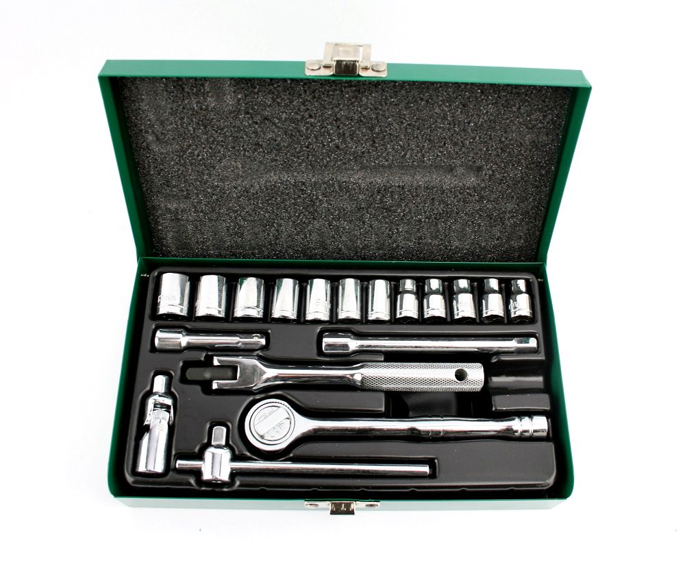 Waldo Socket Set (1/4″ Drive) – Professional 18 Piece Set with Metal Casing