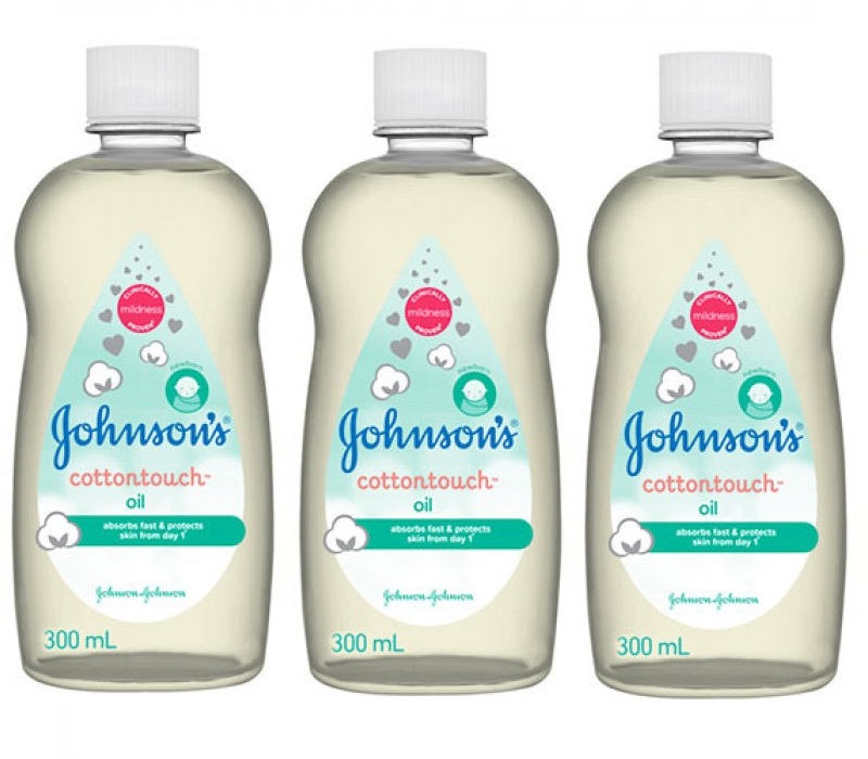 Johnson’s – Baby Oil (Cotton Touch – 3 x 300ml)